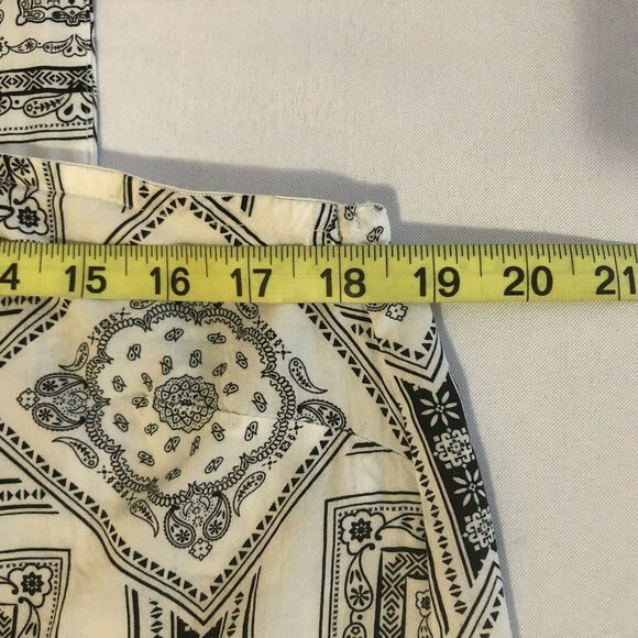 Sadie & Sage Tank Top Women L White V Neck Cami Wide Straps Boho Crochet Hemline - Picture 4 of 12